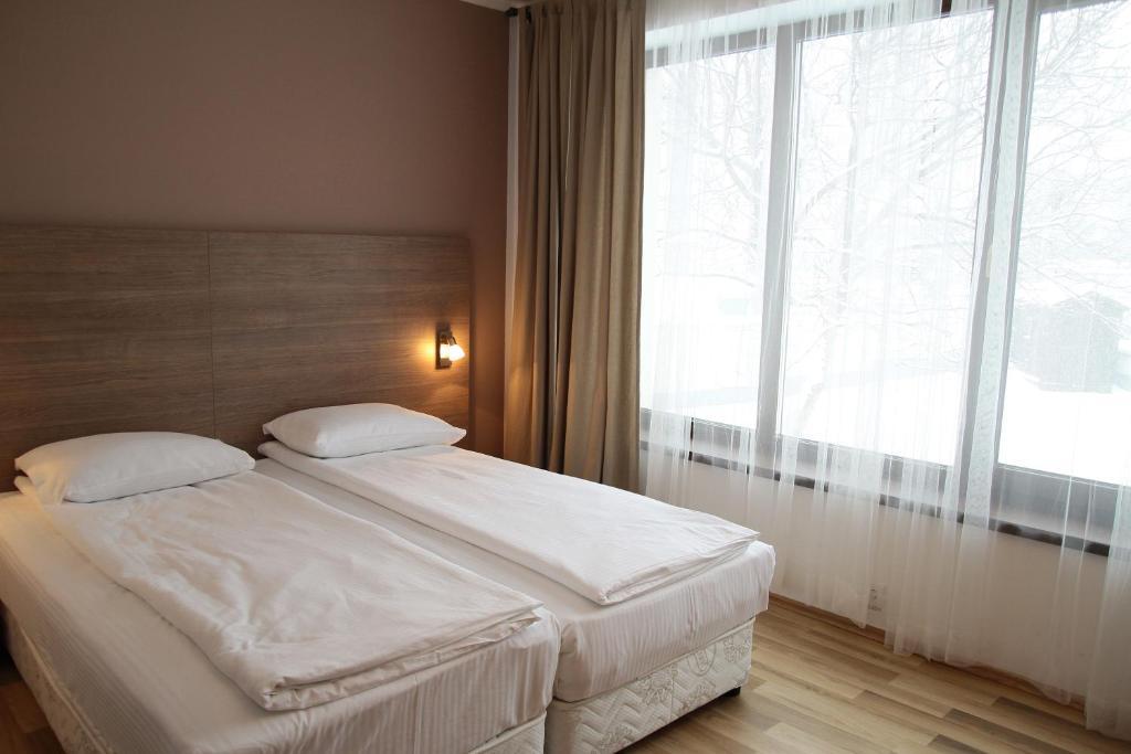 Studio Apartcity Brasov Luaran gambar