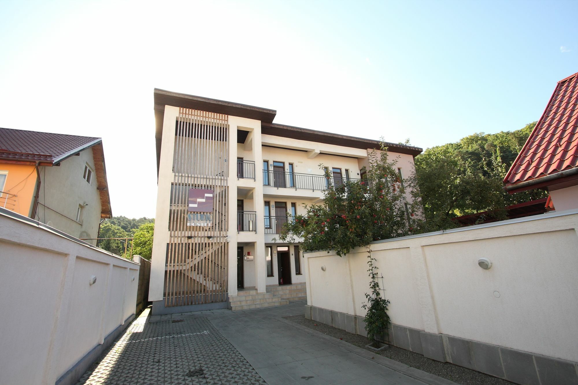 Studio Apartcity Brasov Luaran gambar